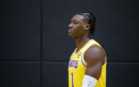 华体会官网-不如CBA！本季有过罚球命中率不超过50%比赛的奇葩球队：火湖在列