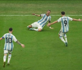 华体会体育-藏牌大师斯卡洛尼赢一半，梅西在最伟大决赛后登基